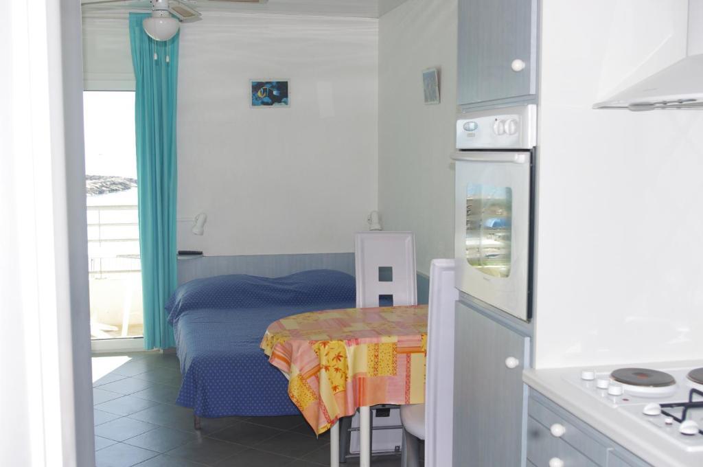 Aparthotel Les Stoechades Hyères Camera foto